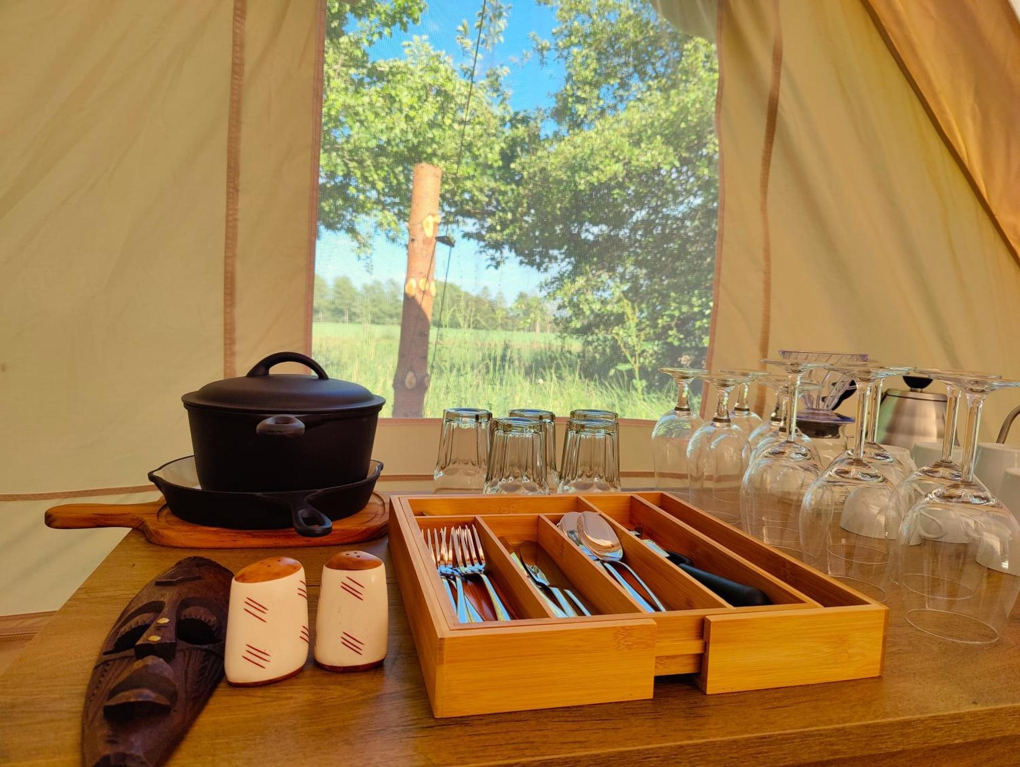 Under Canvas Bornholm Ostermarie Ngoại thất bức ảnh