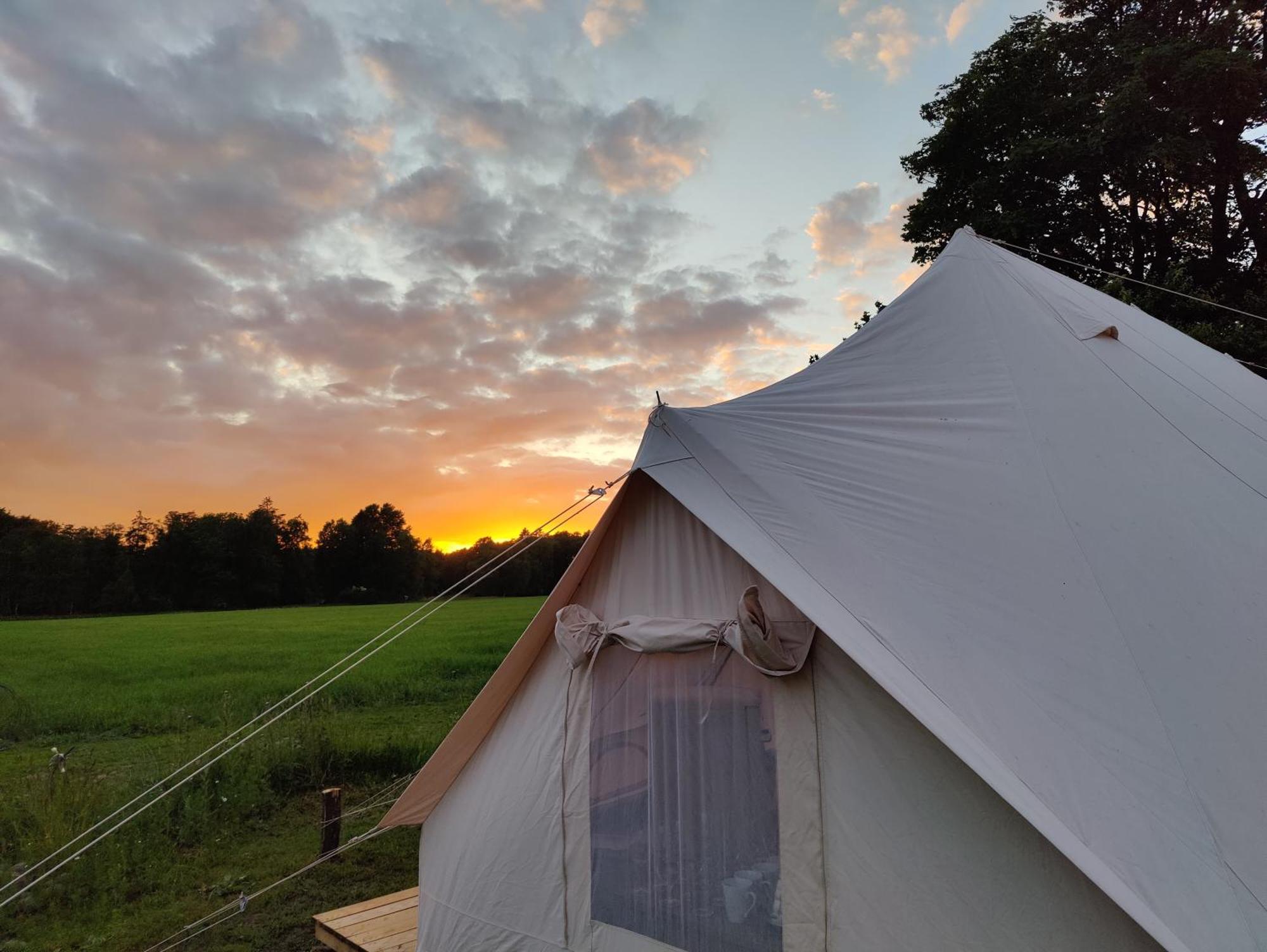 Under Canvas Bornholm Ostermarie Ngoại thất bức ảnh
